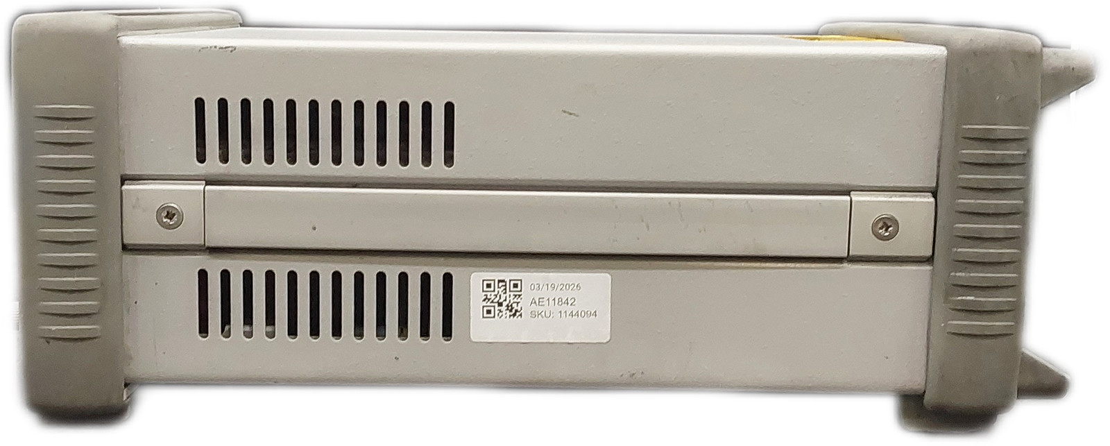 Keysight E3633A 200W Linear DC Power Supply 3-Output Programmable 20V/10A