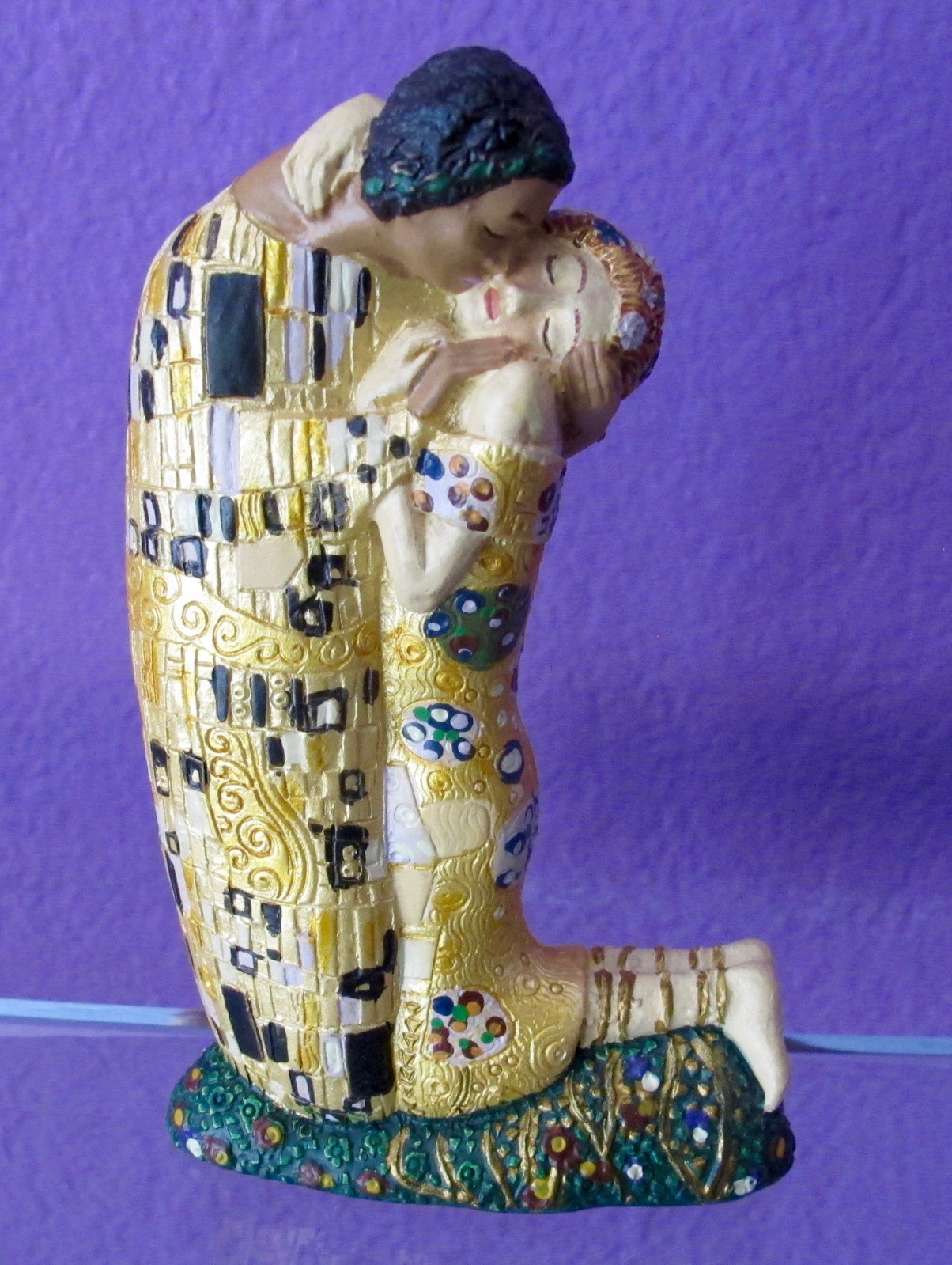 Gustav Klimt THE KISS Licensed Museum Sculpture Statue Small Size