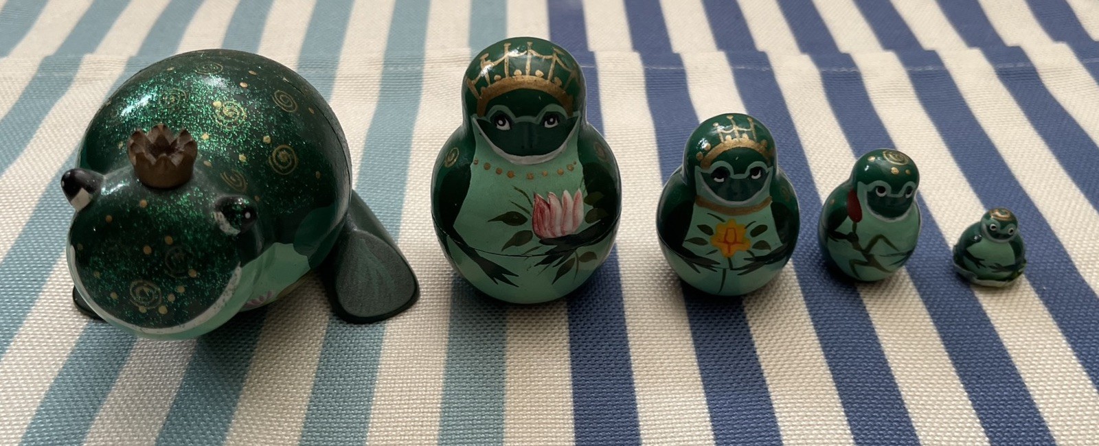5 Prince Frog Charming Gold Crown Hand Painted Telescoping Wood Nesting Dolls
