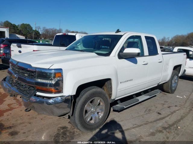SILVRDO15 2017 Glove Box 4940497