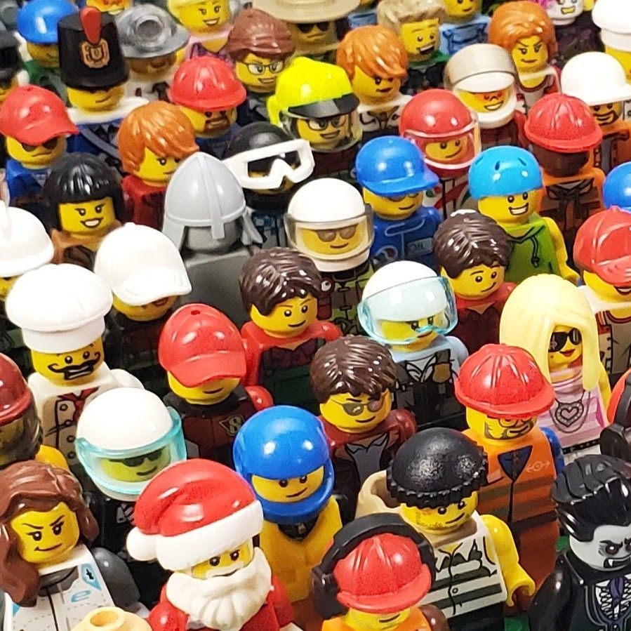 LEGO - Assorted Minifigures - You Pick & Choose - Good Condition - Ships Fast!