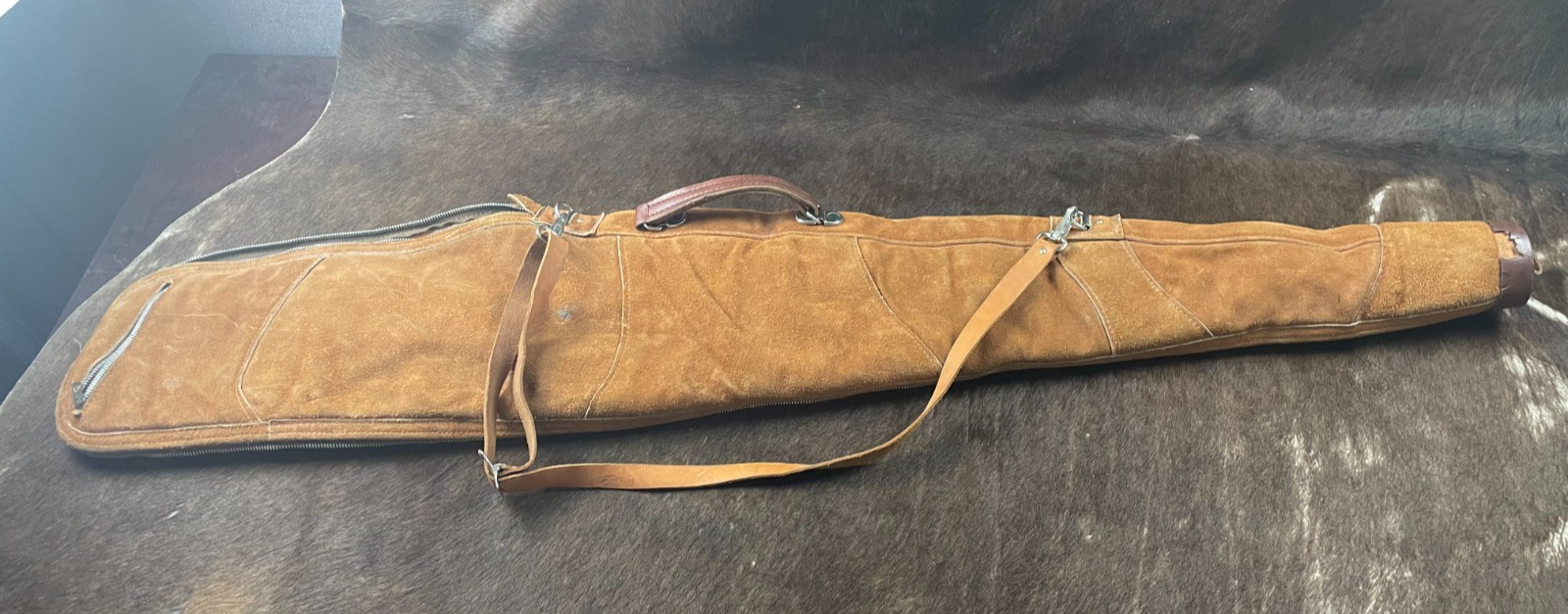 Jumbo Brand 46” Long Rifle & Shotgun Vintage Tan Leather Accessory Soft Case
