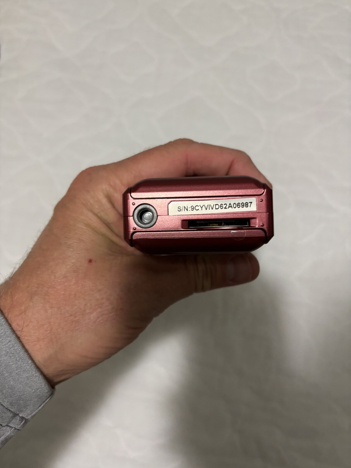 Vivitar DVR 550 5.0mp Handheld Recorder Camera RED Case&Remote NO BATTERY/ CARD*