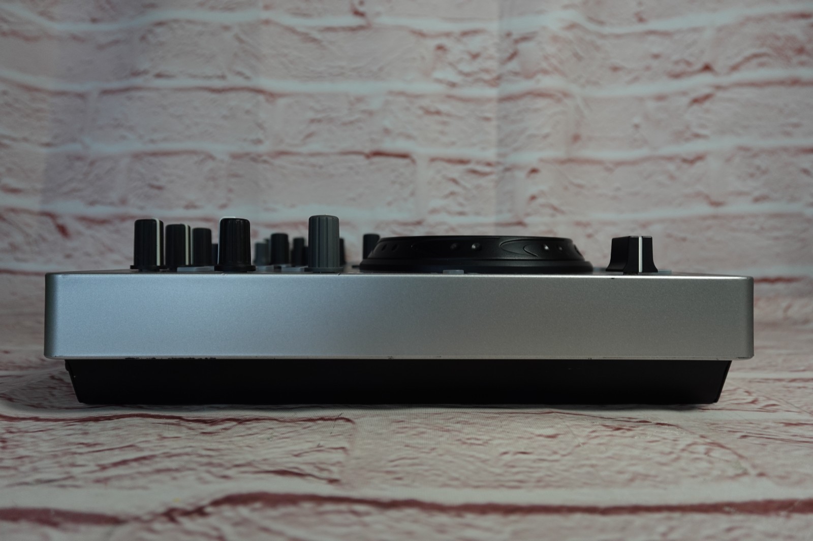 Denon MC2000 DJ Serato USB DJ Controller Dual Deck fast ship from JP unit only
