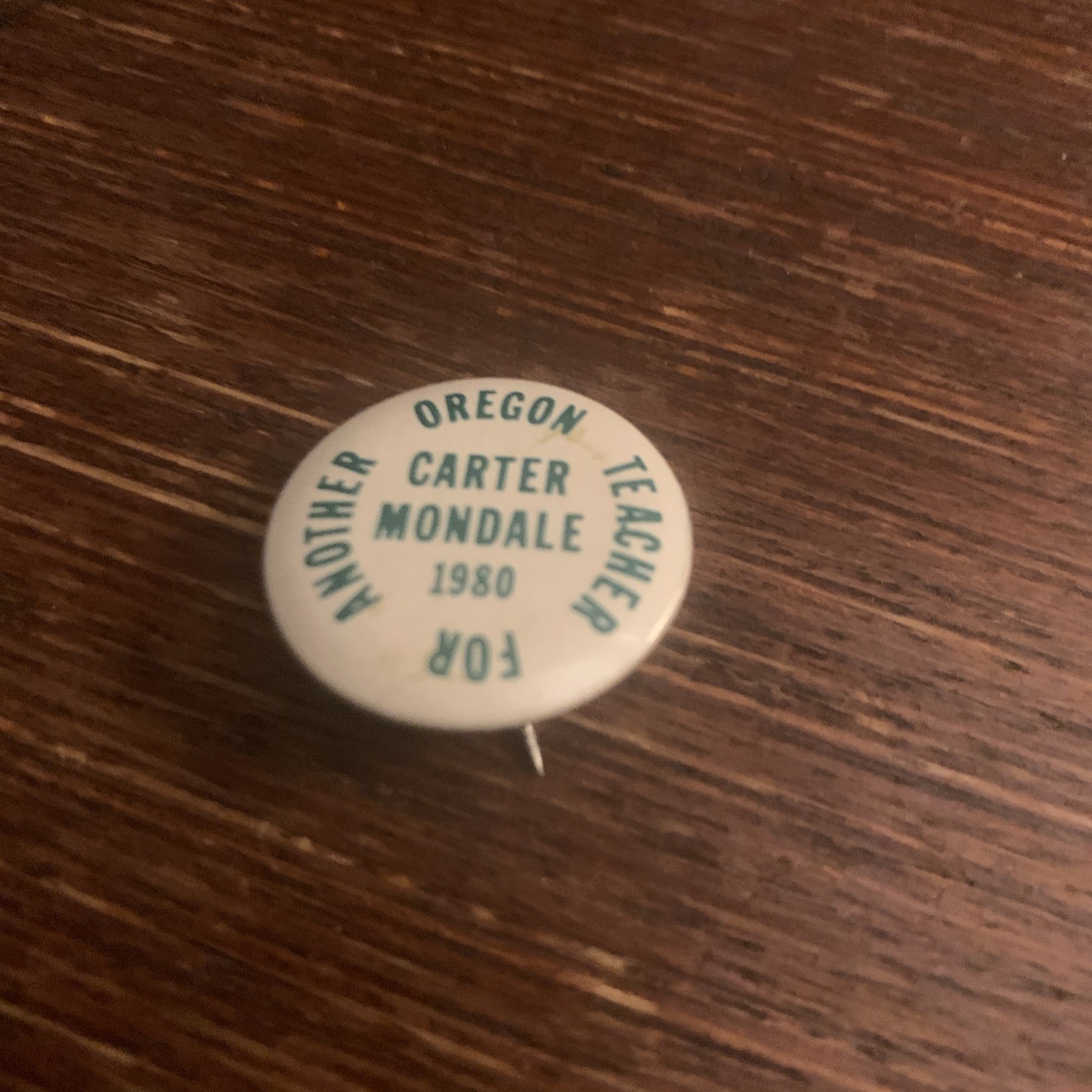 1980 Oregon Teacher Carter Mondale Political Campaign Pinback Button