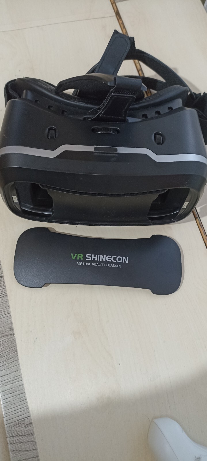 VR Glasses SHINECON for Android/IPhone + FREE CONTROLLER