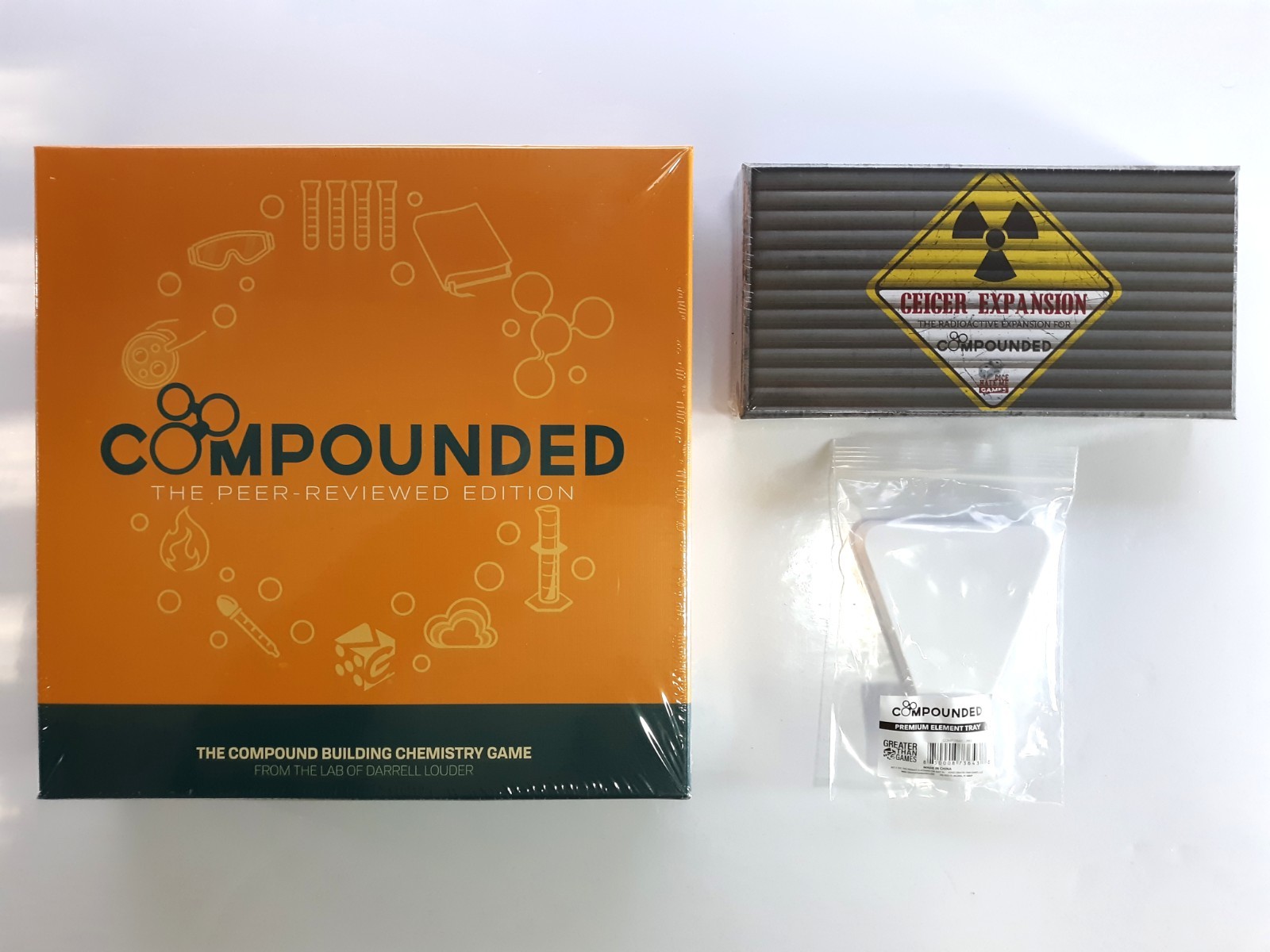COMPOUNDED New LOT of 3: Educational Science Board Game + Expansion + Accessory