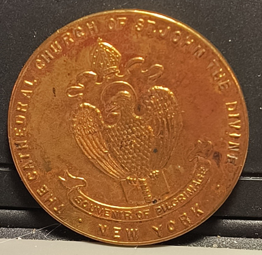 #820 Cathedral Church of St. John The Devine Pilgrimage Souvenir Token Coin NY