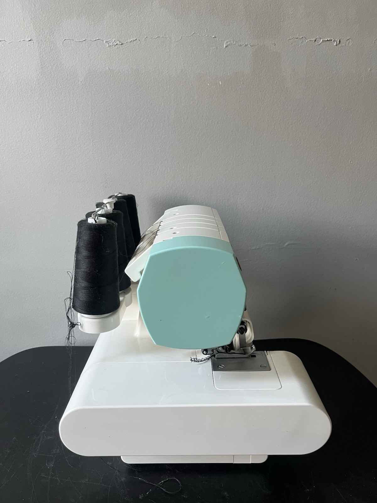 SINGER Stylist Serger Machine Model 14SH764 WORKS