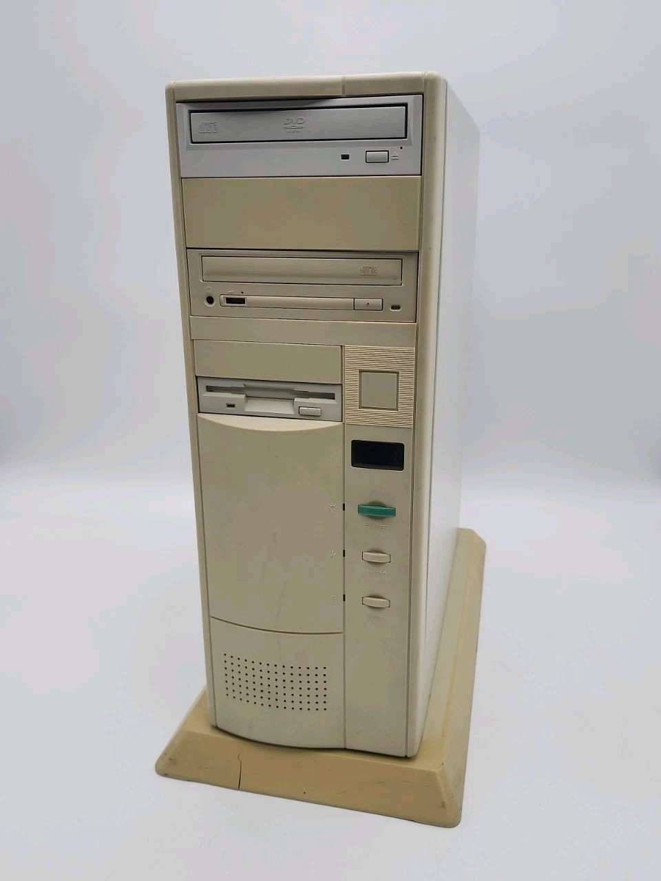 Vintage PC INTEL ADVANCED/AS (ATLANTIS) Pentium CPUSIS 6326 GPU 64MB RAM