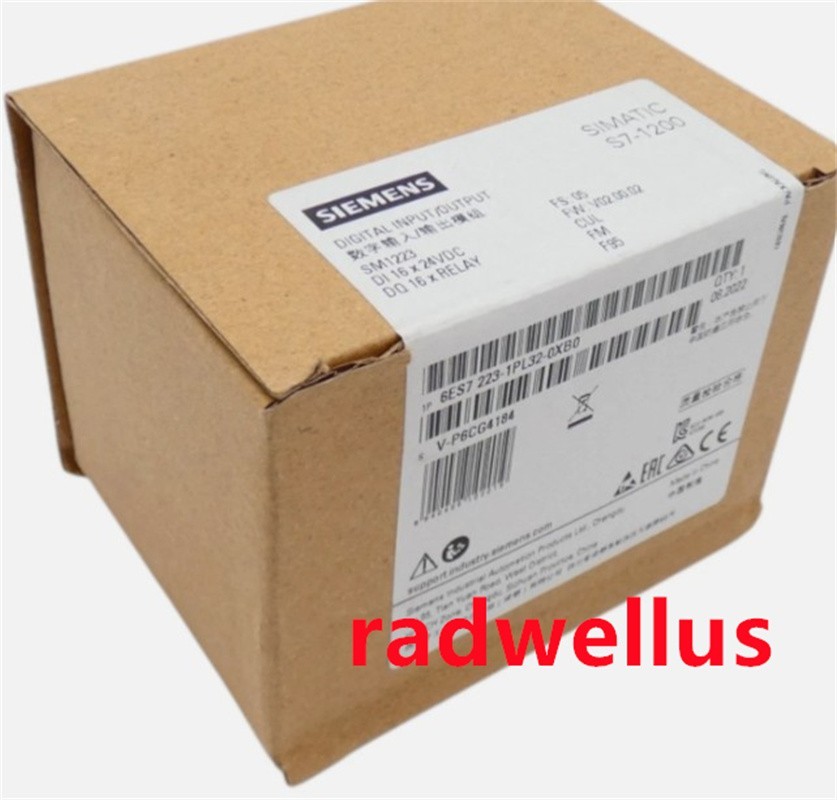 Siemens New In Box 6ES7223-1PL32-0XB0 /6ES7223-1PL32-0XB0   PLC Module