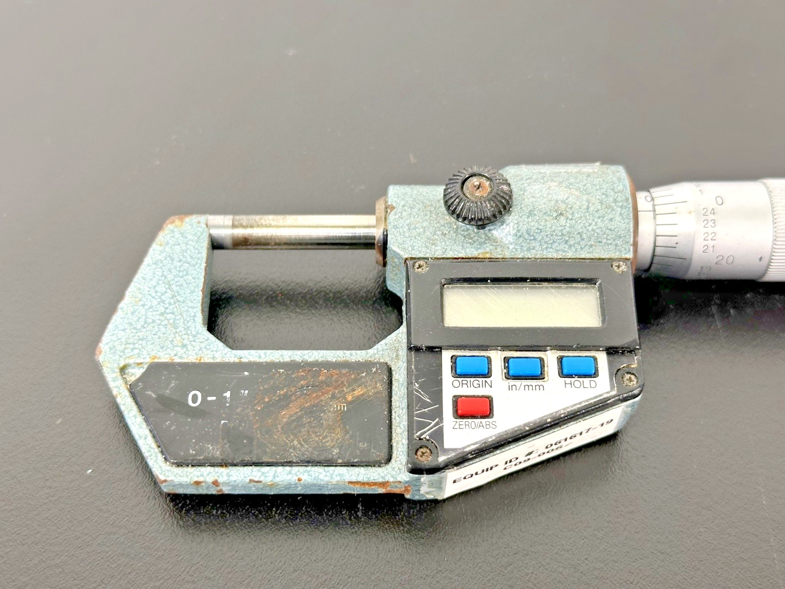 Mitutoyo 293-765-10 Digimatic Micrometer 0-1" Used Untested