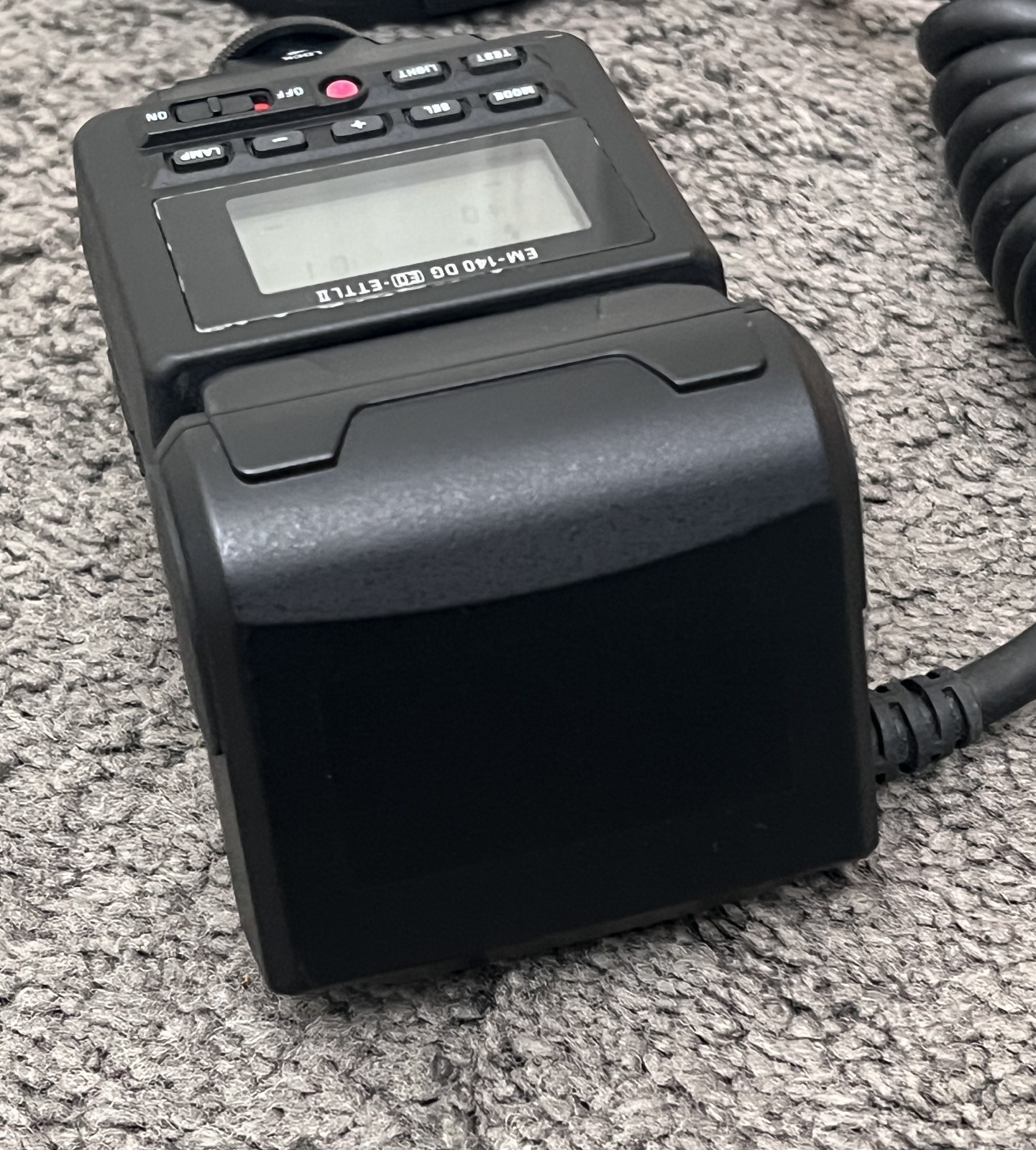 SIGMA ELECTRONIC FLASH MACRO EM-140 DG EO-ETTL II for Canon