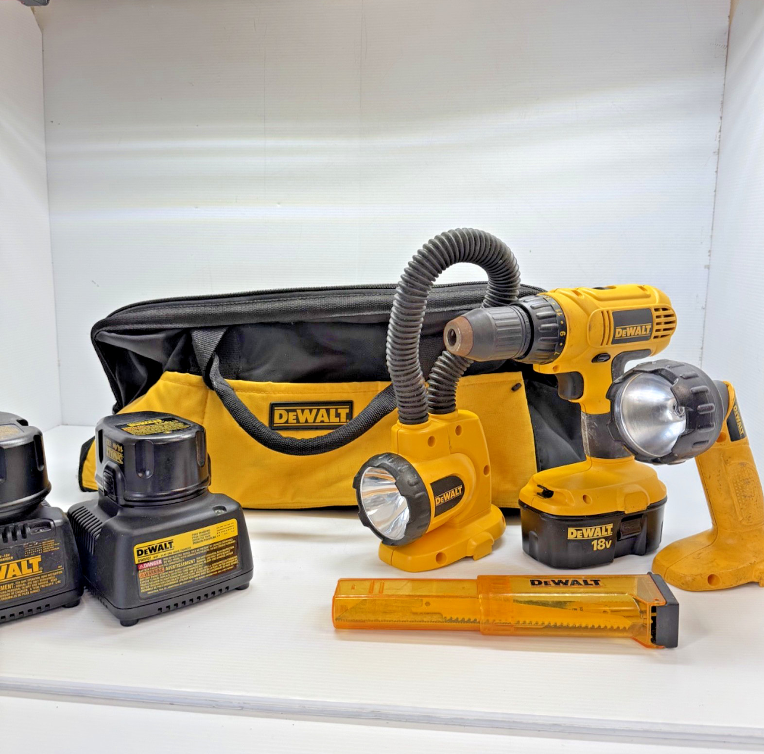 DeWALT 18V Cordless Drill Combo Kit w/ 3 Batteries, 2 Chargers, Lights & Bag
