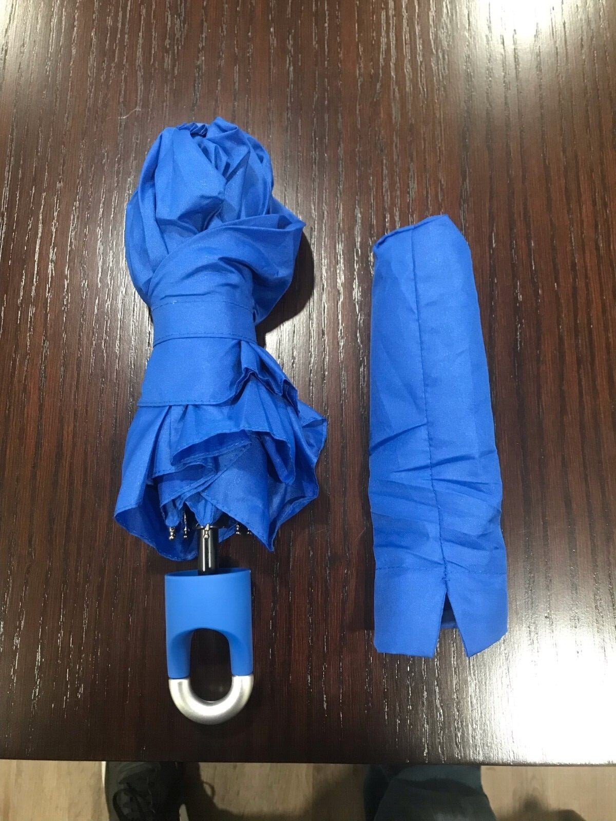 #4047 38" Arc Clipper Compact Telescopic Umbrella (Loc 8)