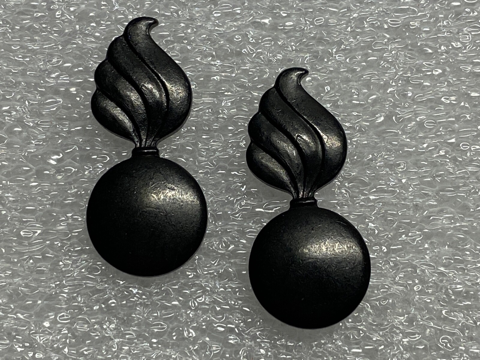 COLD WAR ERA, U.S. ARMY, OFFICER, ORDNANCE CORPS, INSIGNIA, SUBDUED, MATCHED SET