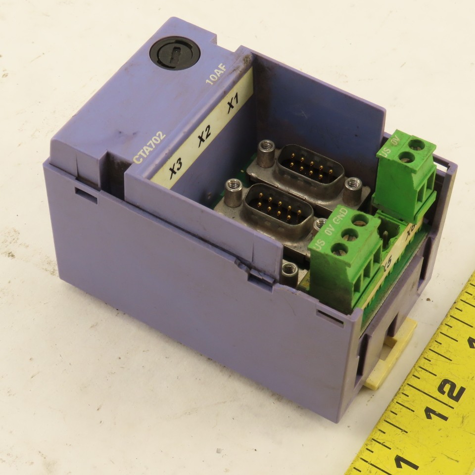 Selectron CTA702 10AF Sub D Serial Port Interface Device