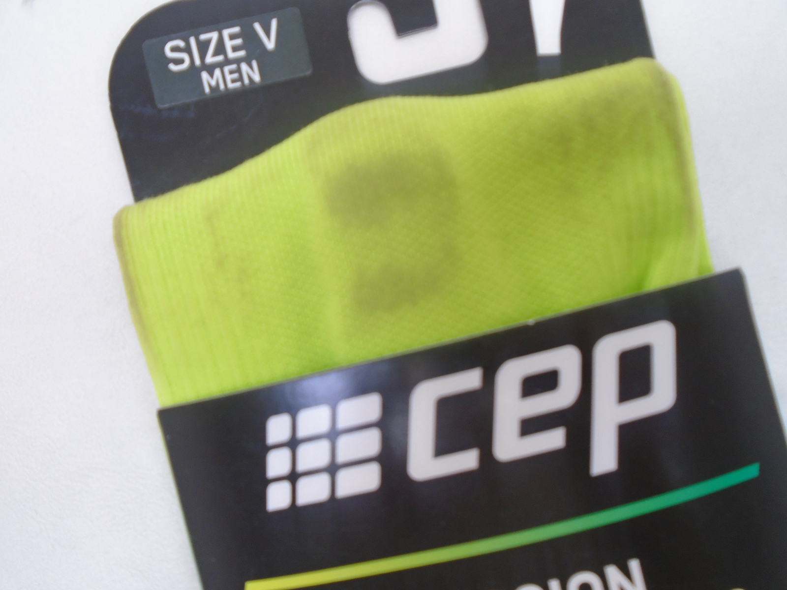 CEP WS50EX4 COMPRESSION CALF SLEEVES 3.0 LIME GREEN / LIGHT GRAY 18-20" / SIZE V