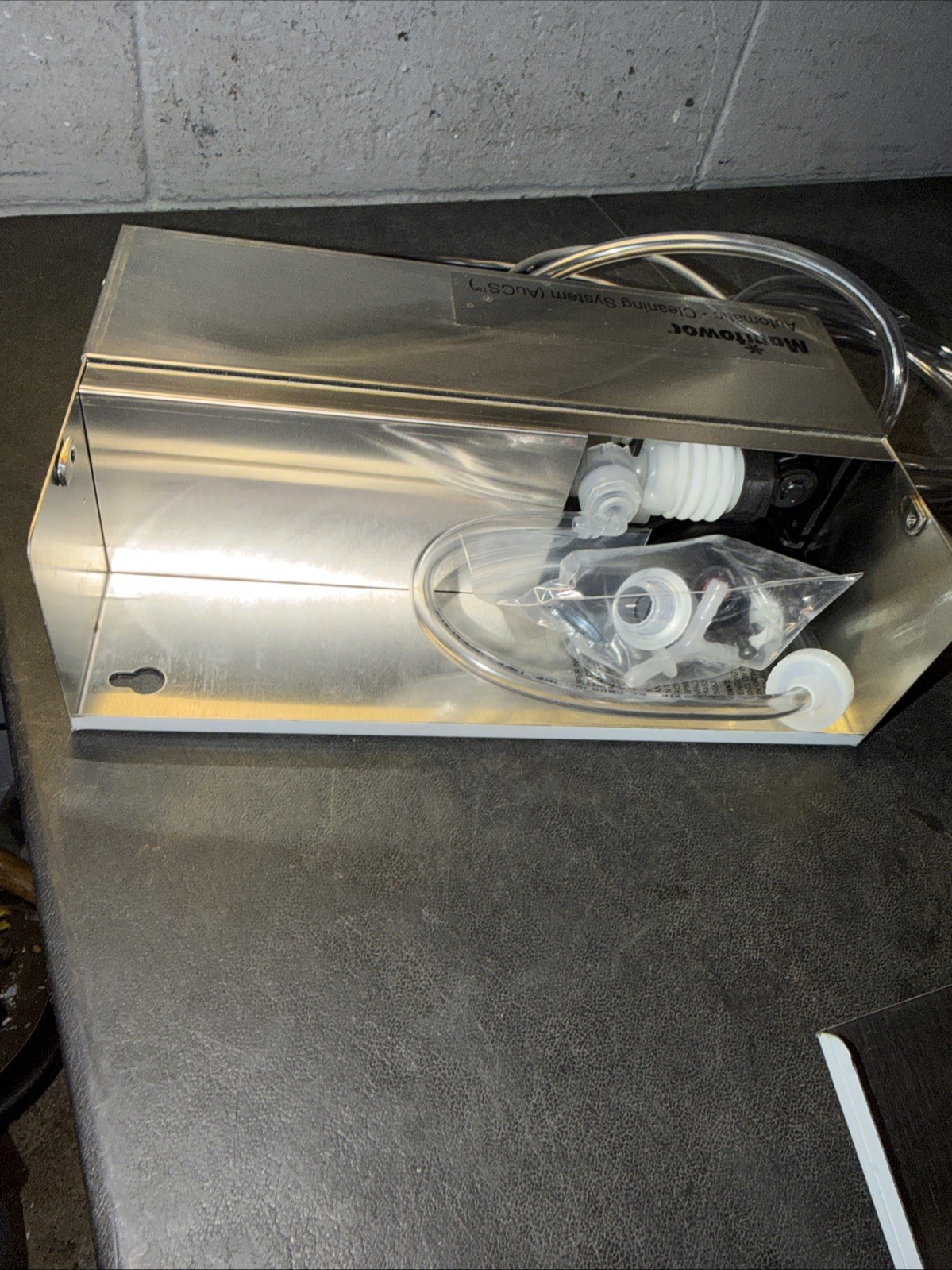 manitowoc ice machine cleaner IAUCS-161