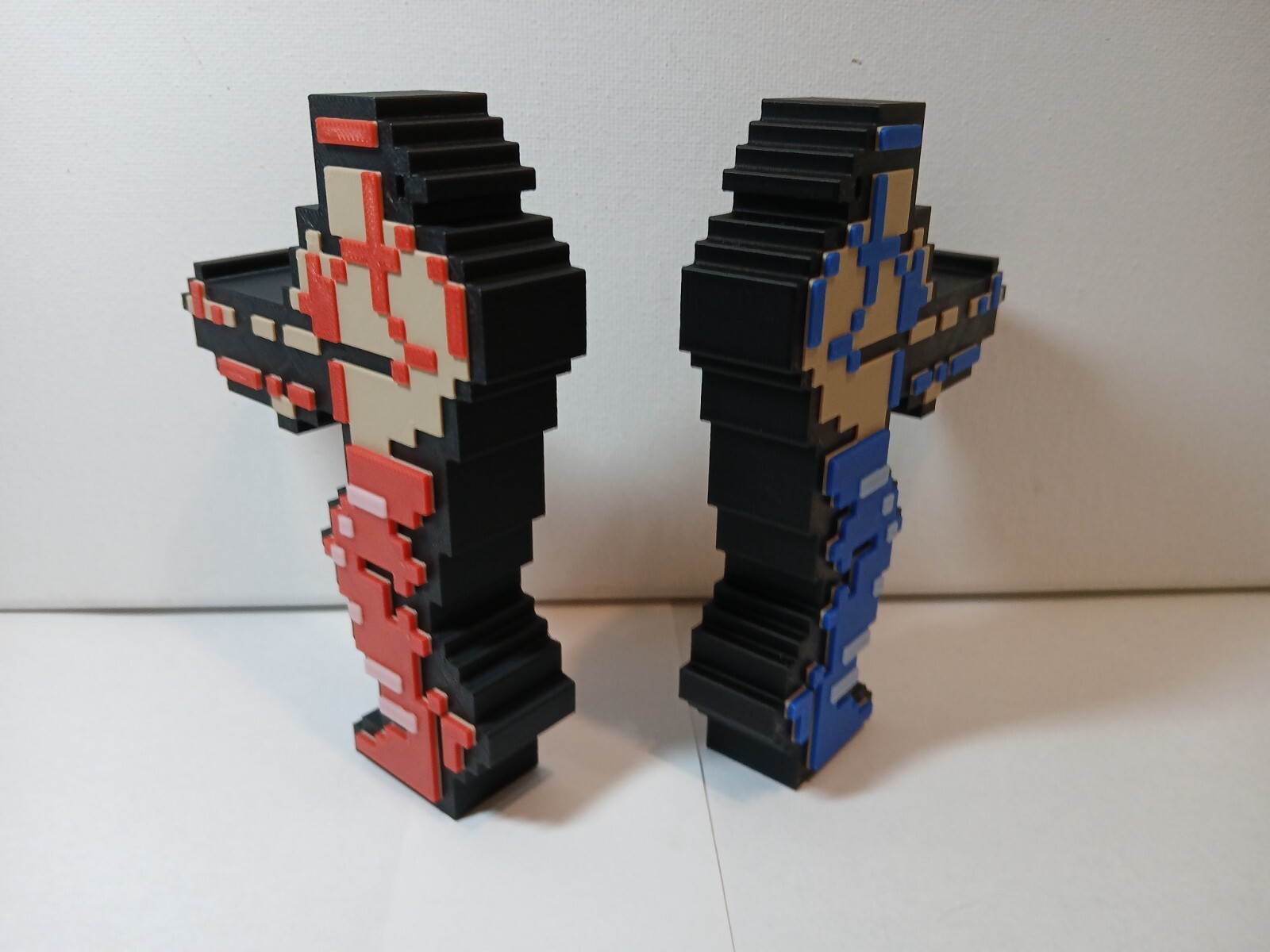Contra Figurines Display Pieces 8 Bit NES