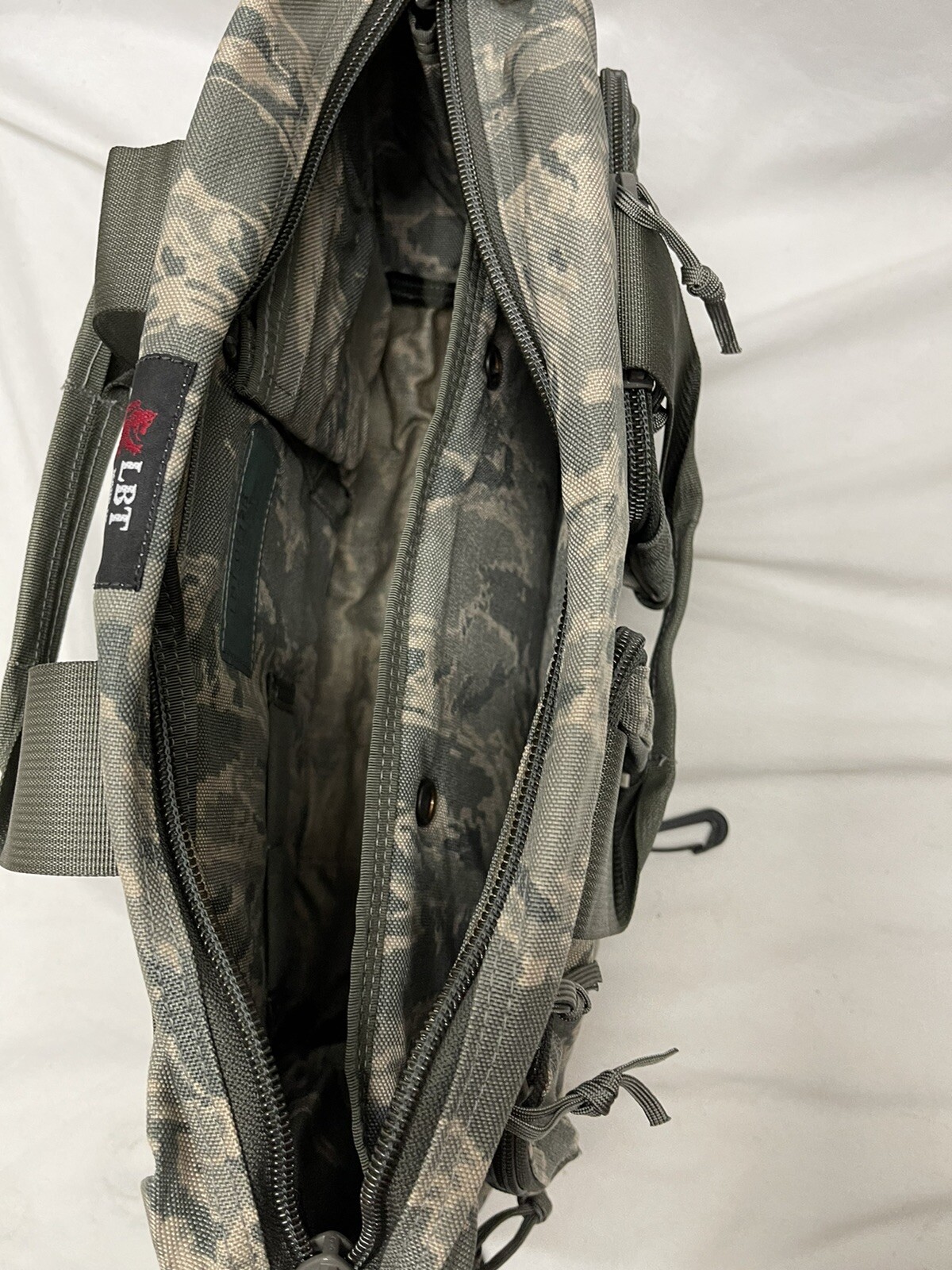 LBT Medium Pistol Bag LBT-0112B ABU Discontinued