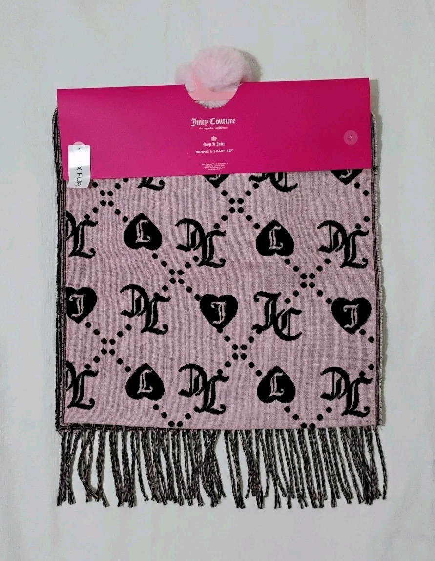 Juicy Couture Beanie Pom Hat And Scarf 2 Piece Set-NEW