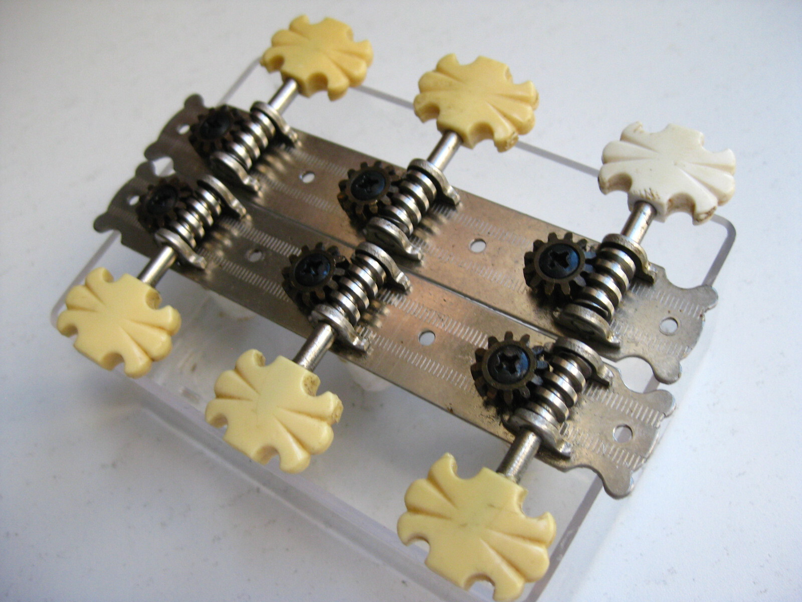 Vintage Kay Ibanez DeAngelico Goya Classic Guitar Tuners Set for Project Upgrade