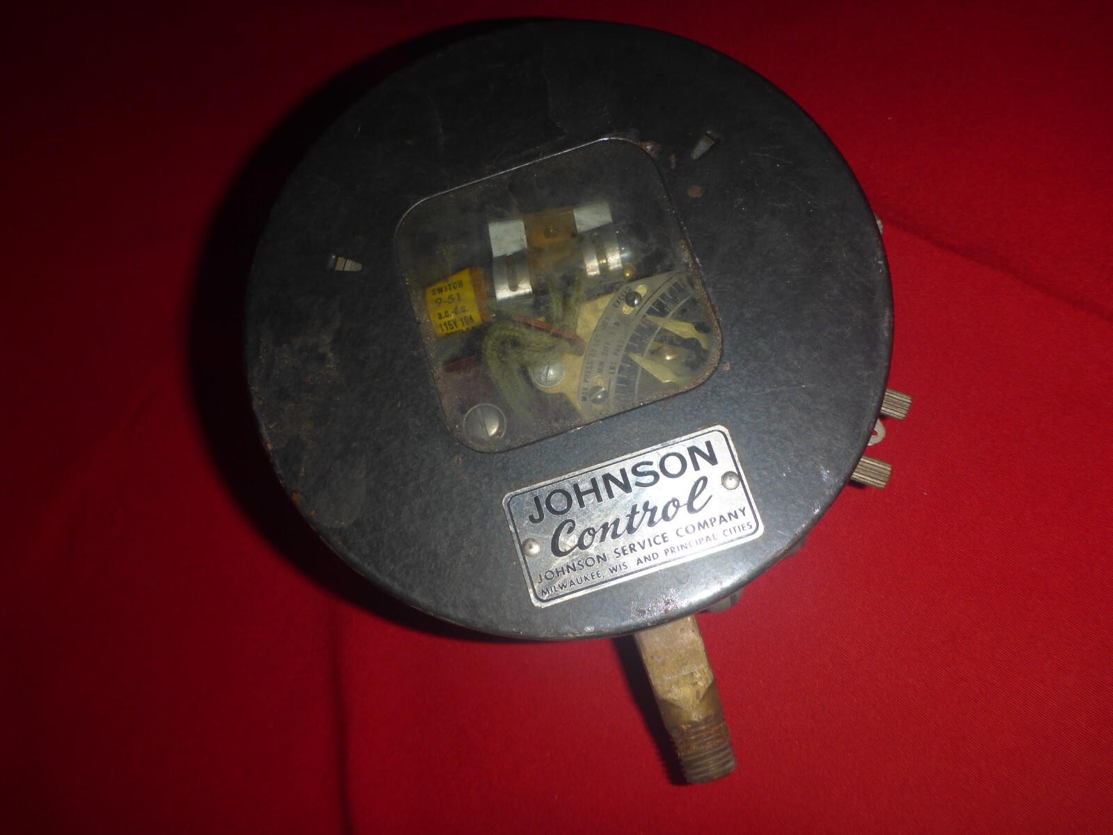 Vintage Used Part Johnson Controls Mercoid DA-31-3 Bourdon Tube Pressure Switch