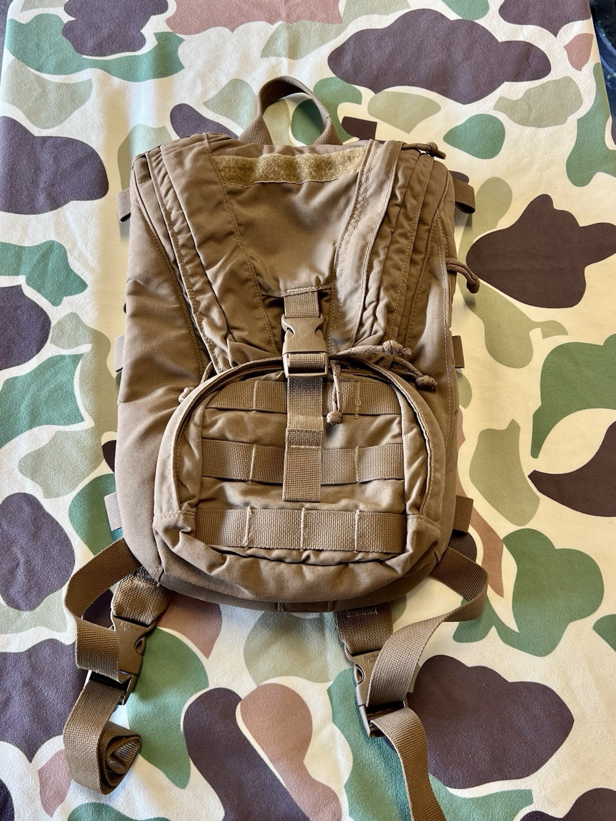 USMC Hydration Carrier, Coyote Tan, FILBE, Proper Int. Brand