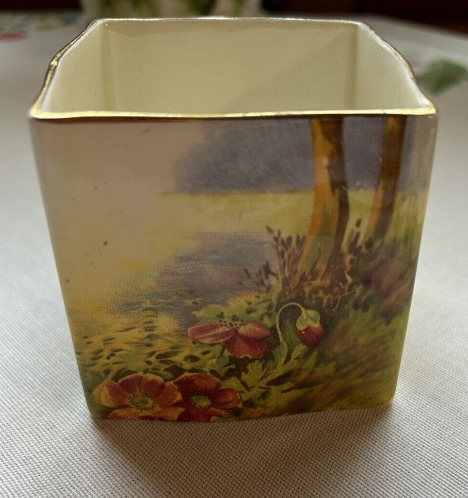 Royal Winton Lynton Trinket Box