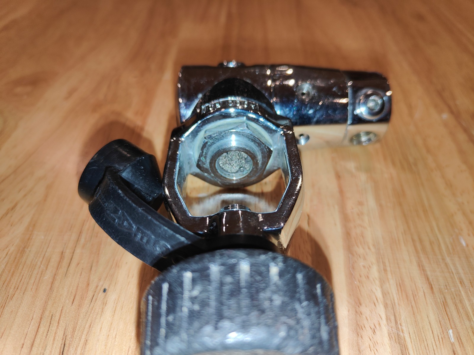 OCEANIC Balanced Piston Regulator First Stage, Tested Good, No Leaks
