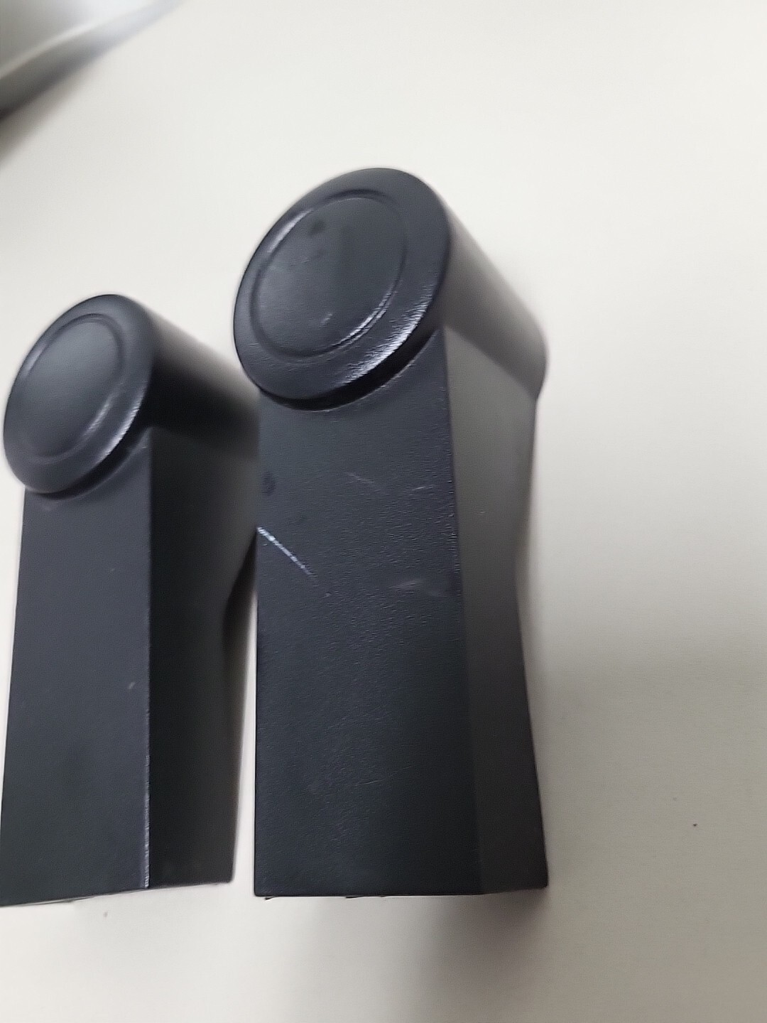 SportsArt E820 Elliptical Bolt Covers (18A)