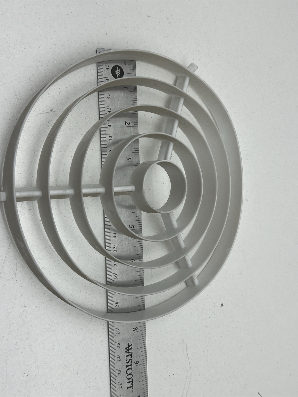 Luxo Task Lighting Fixture Plastic 5-Ring Louver Shade Lens Bulb Protector