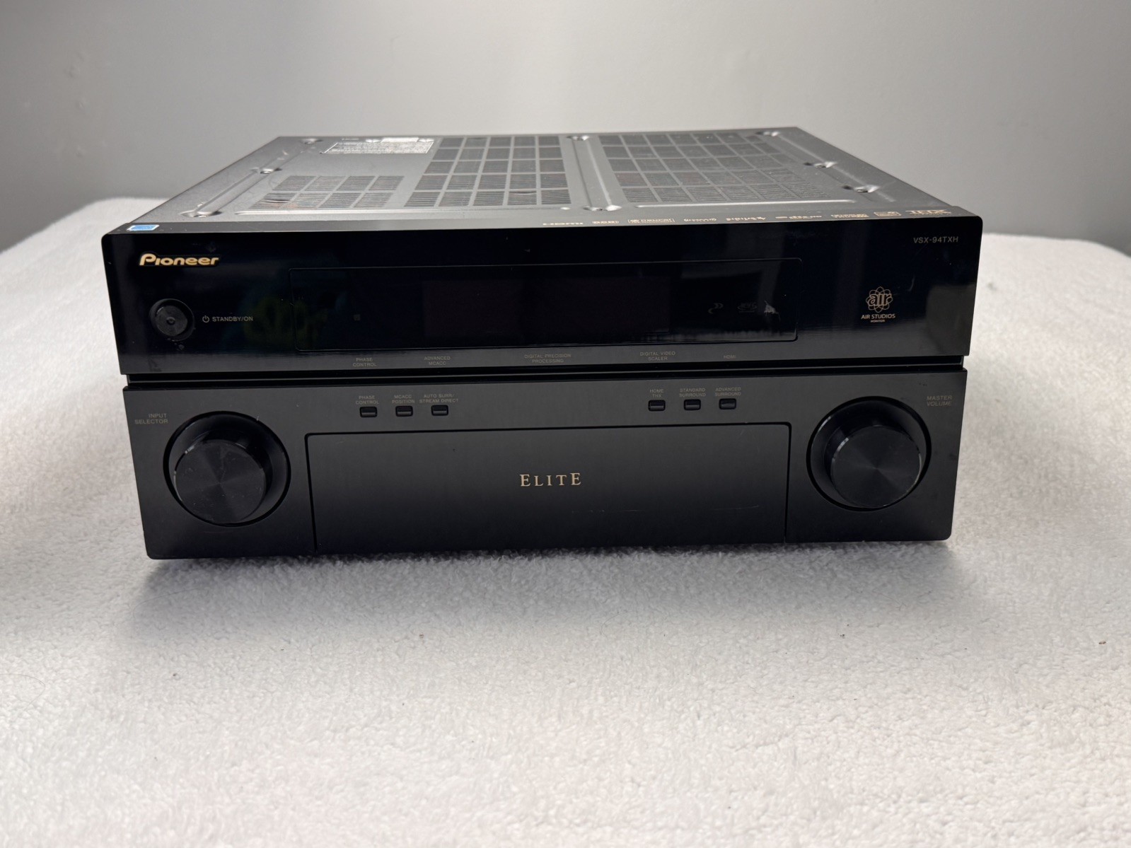 Pioneer Elite VSX-94TXH 7.1 Channel 980W Home Theater Receiver/No Remote