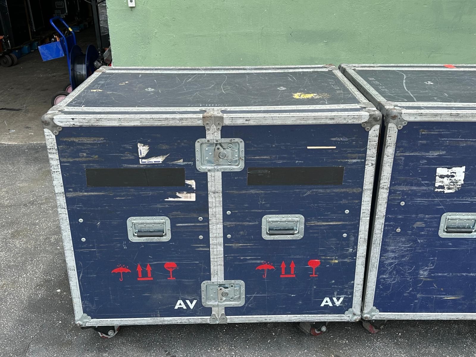 Olympic Dual 16 Space Amp Rack Case On Wheels #4184 (One)
