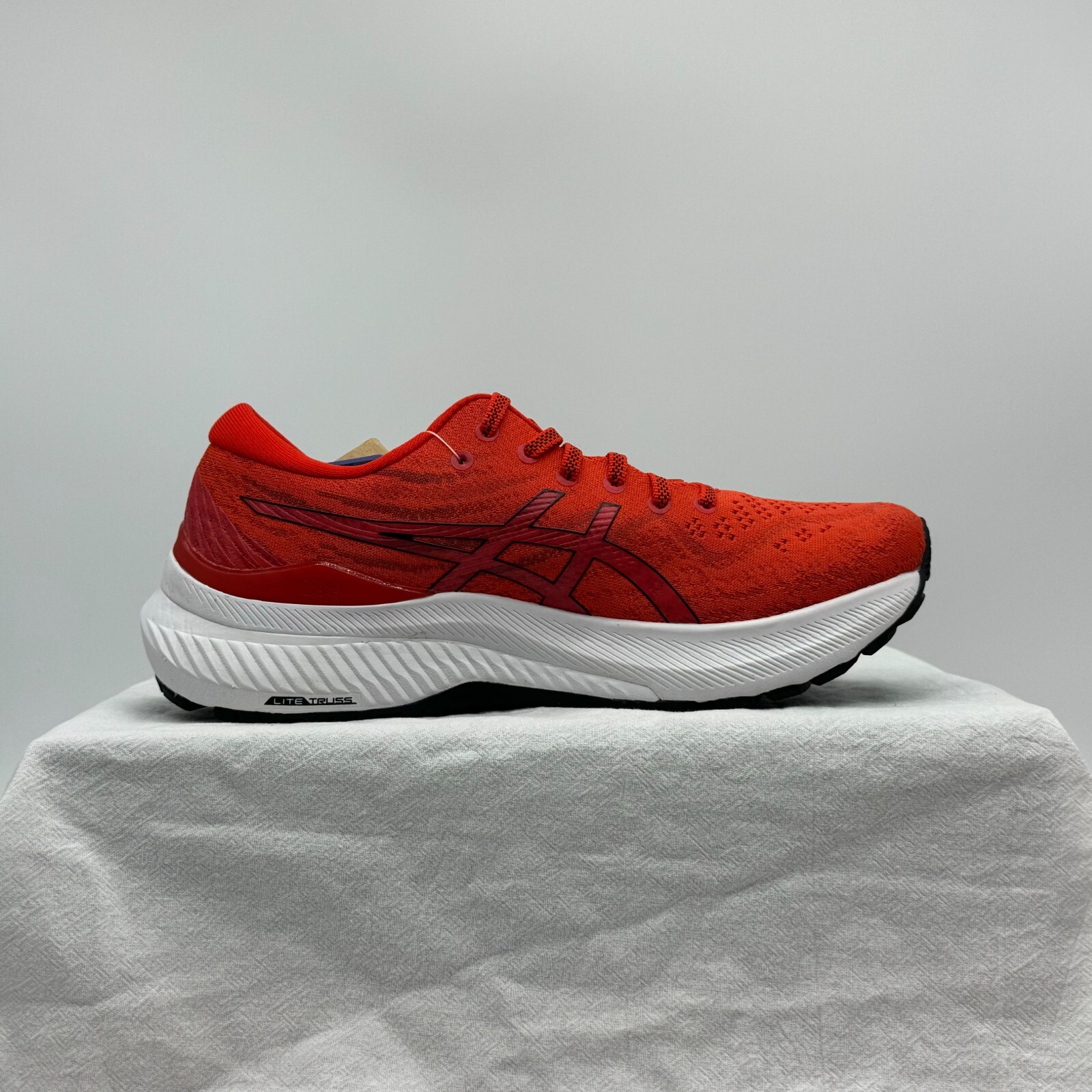 New Asics GEL-KAYANO 29 Mens Running Shoes Red and Black 1011B440-800