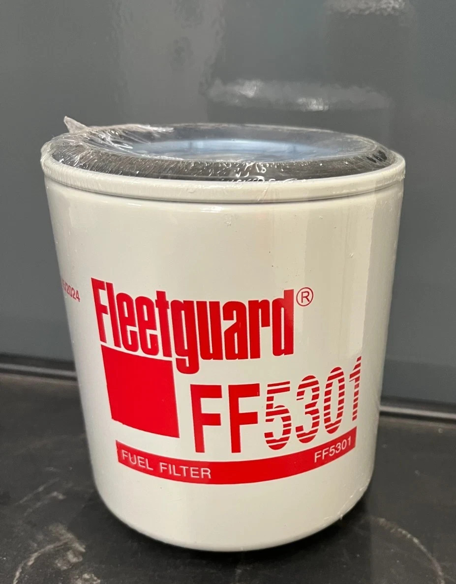 New Genuine Fleetguard FF5301 Fuel Filter OEM