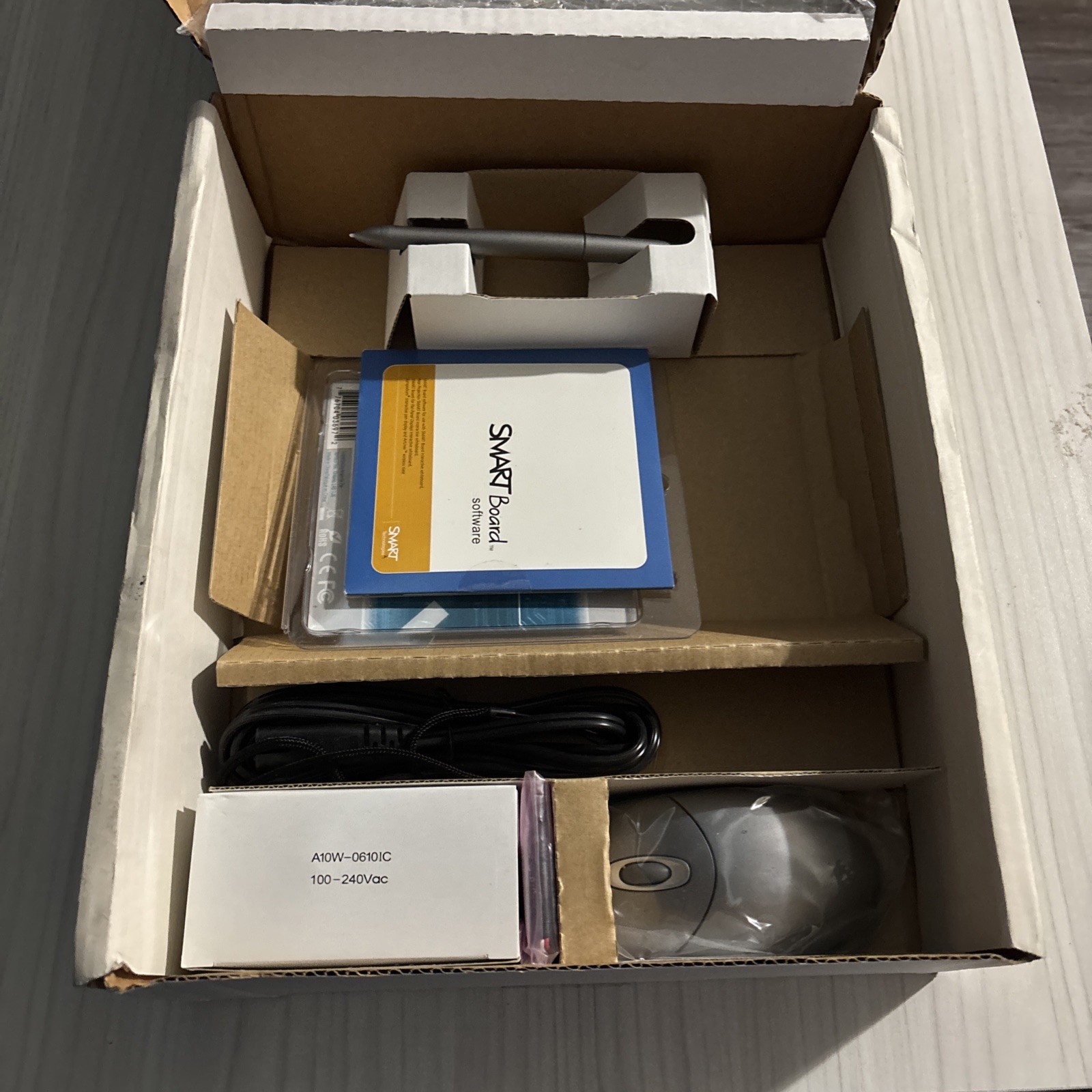 Smart Technologies AirLiner WS100-R1 Bluetooth Wireless Brand New