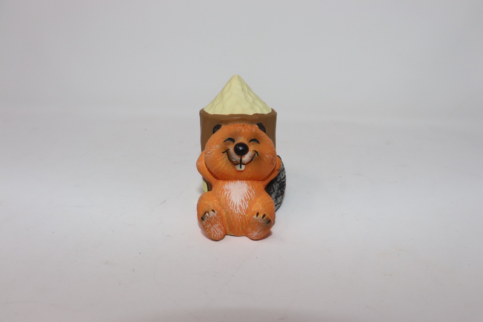 1982 Enesco Critter Sitters Orange Beaver Pencil Sharpener