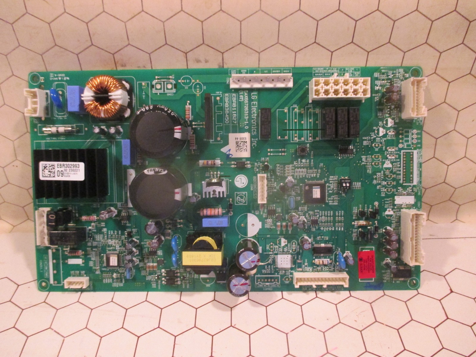 1 OEM LG Refrigerator Control Board EBR30299309