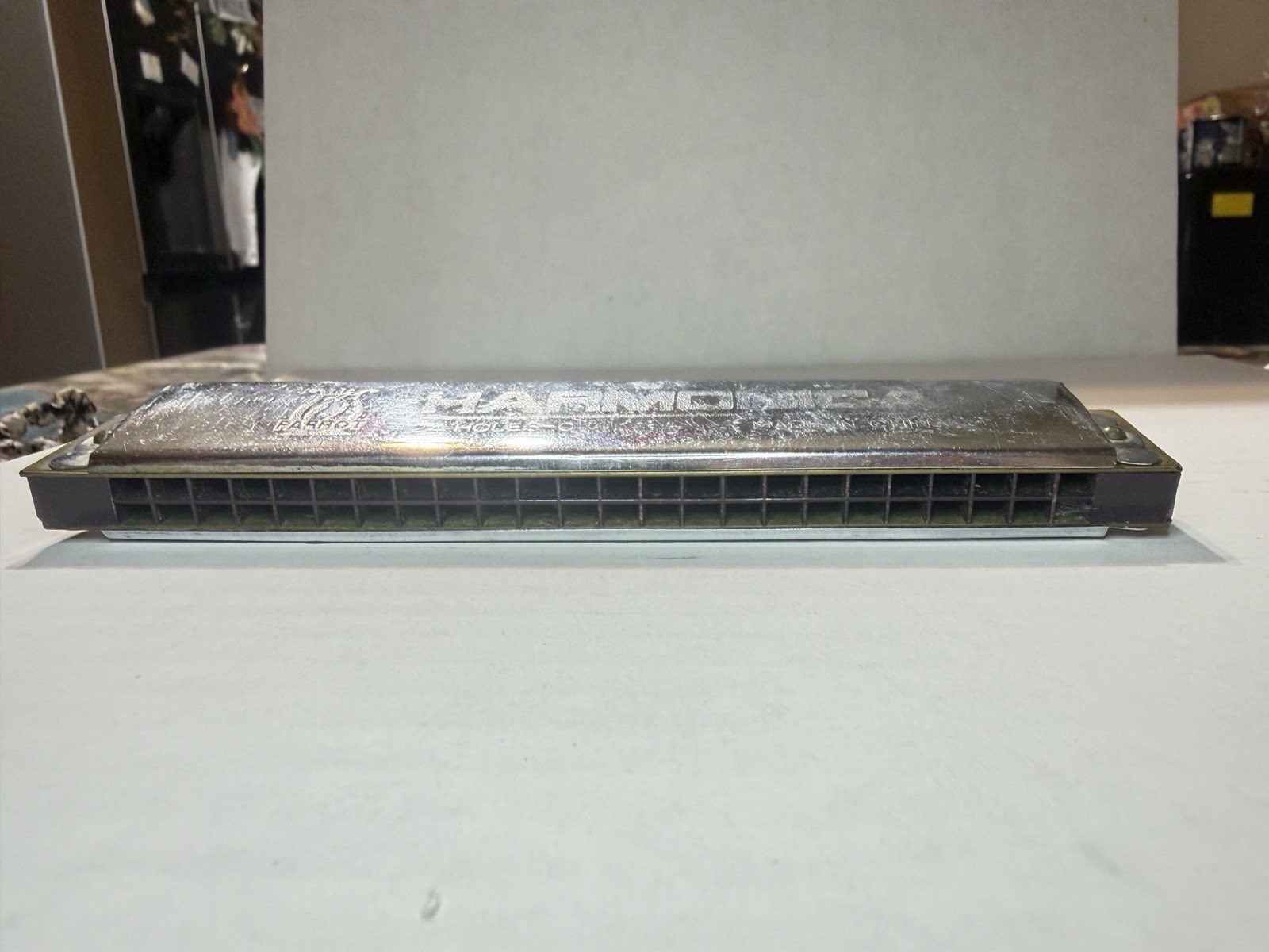 parrot tremolo harmonic flute