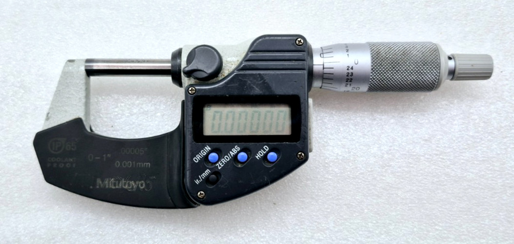 Mitutoyo 293-330-30 Coolant Proof IP65 Micrometer 0-1"