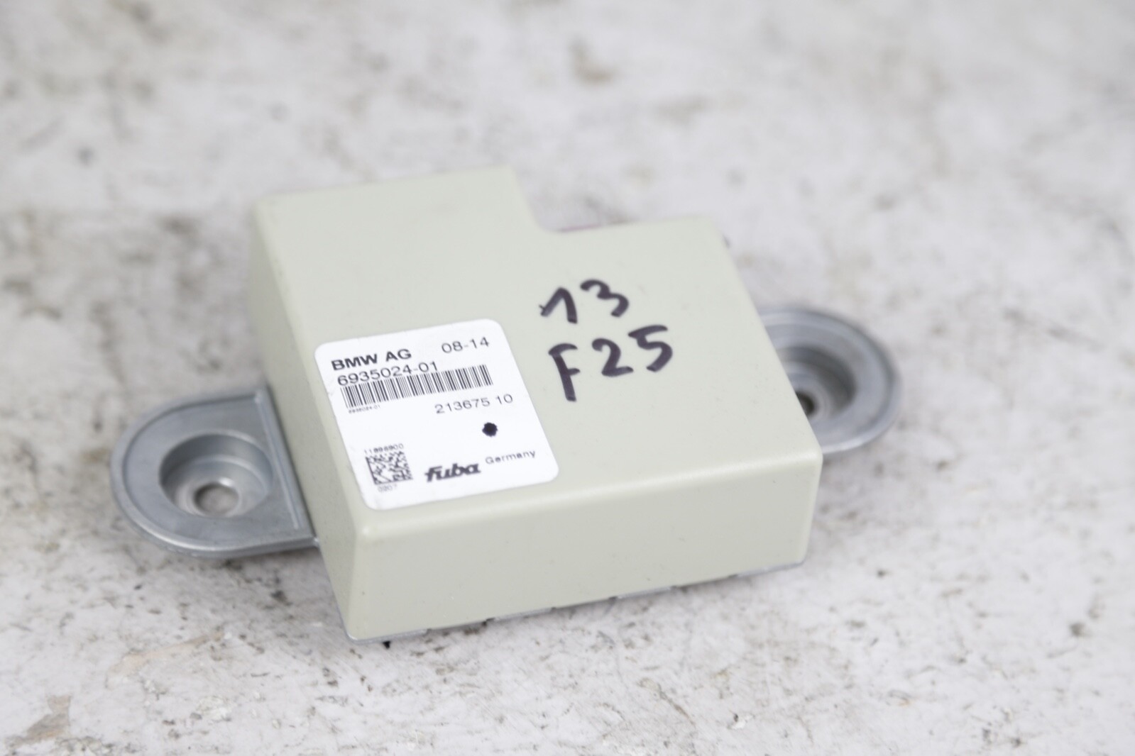 BMW Ag Gps Module Radio Antenna Amplifier OEM 6935024