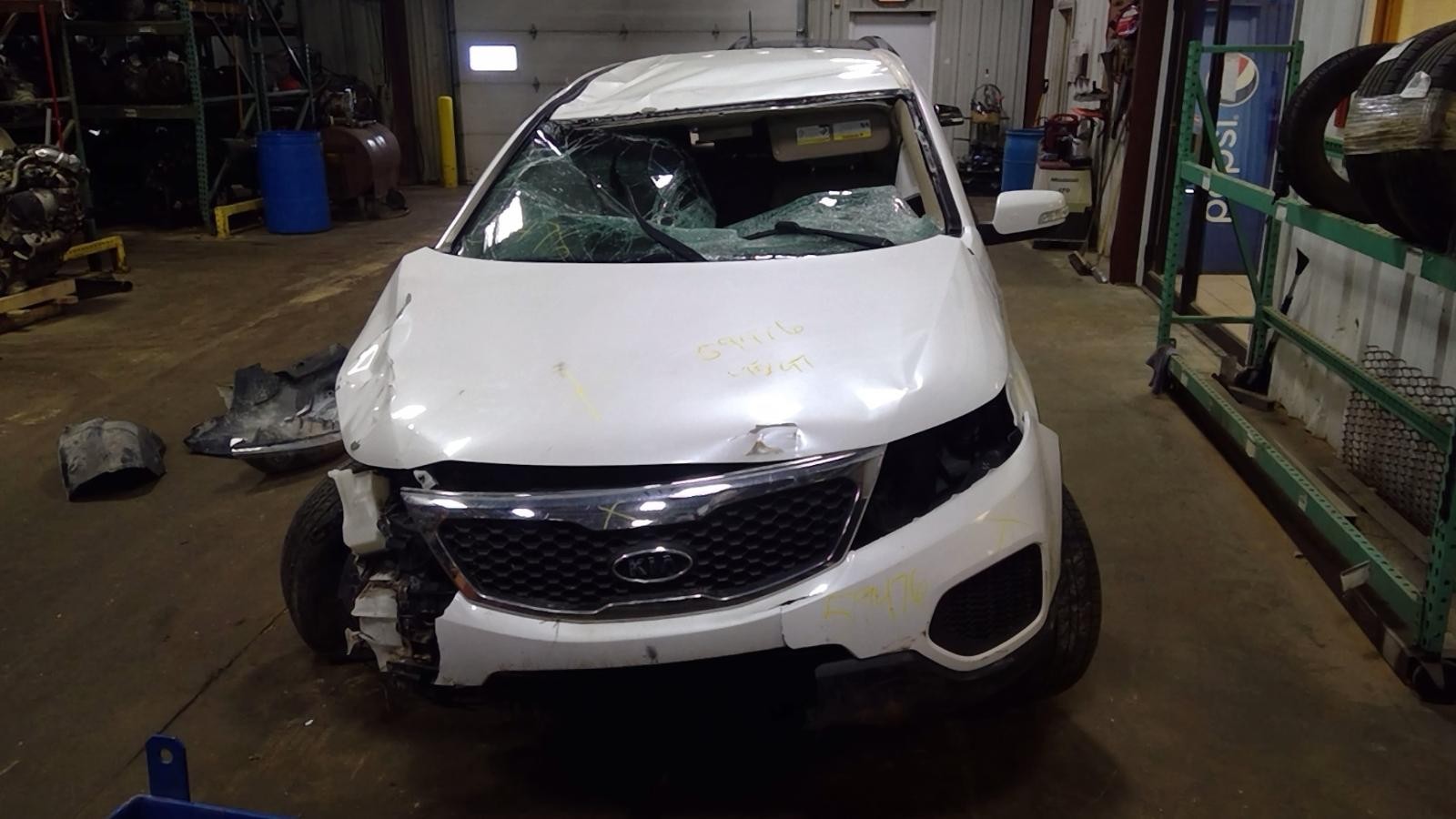 Used Floor Jack fits: 2011 Kia Sorento  Grade A