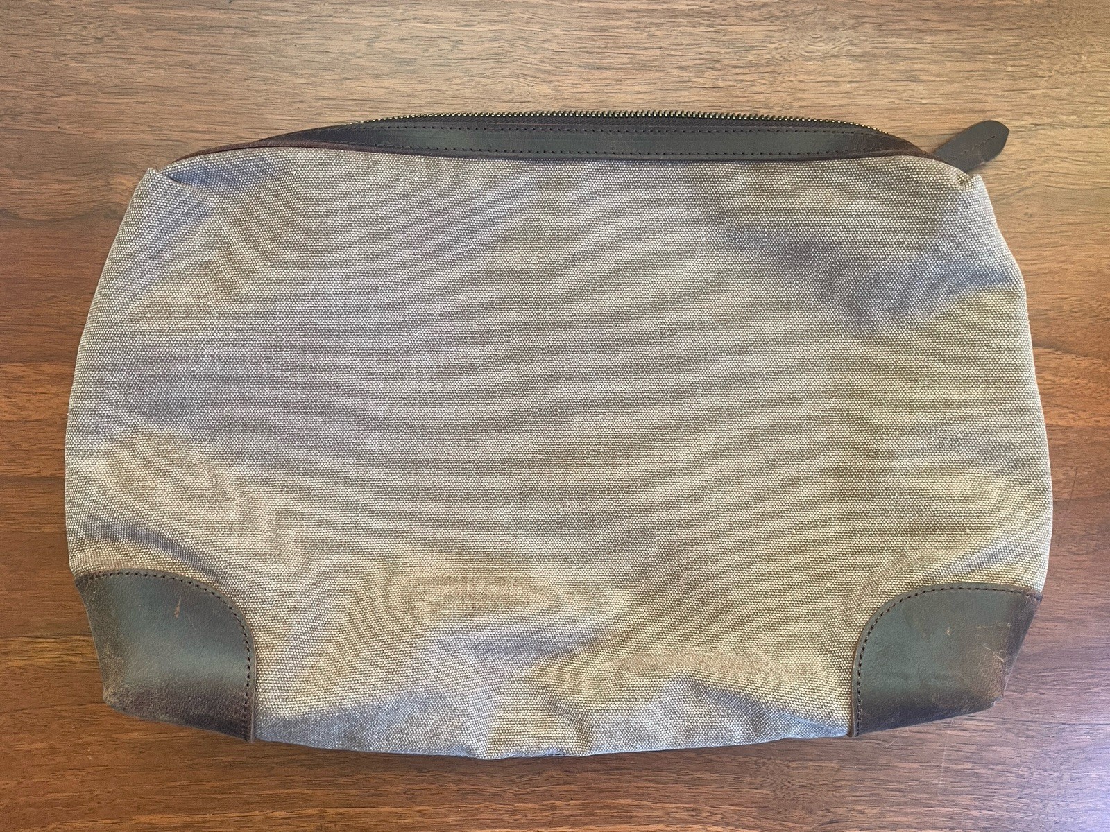 FZONE Zippered Laptop Bag Brown Canvas w/ Leather Trim Pockets Clutch No Straps