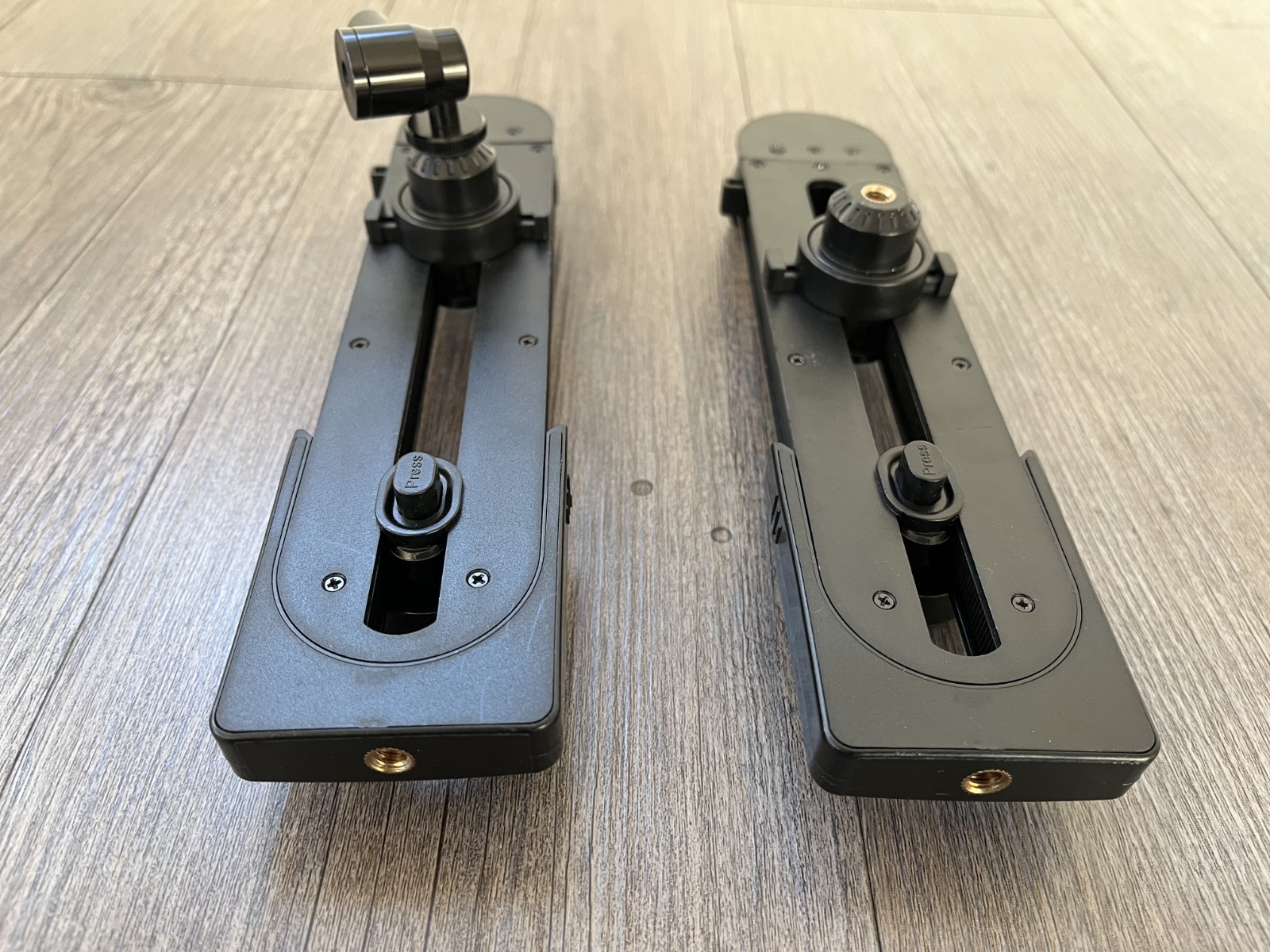 Pair of Tablet Mounts, 1/4" Thread