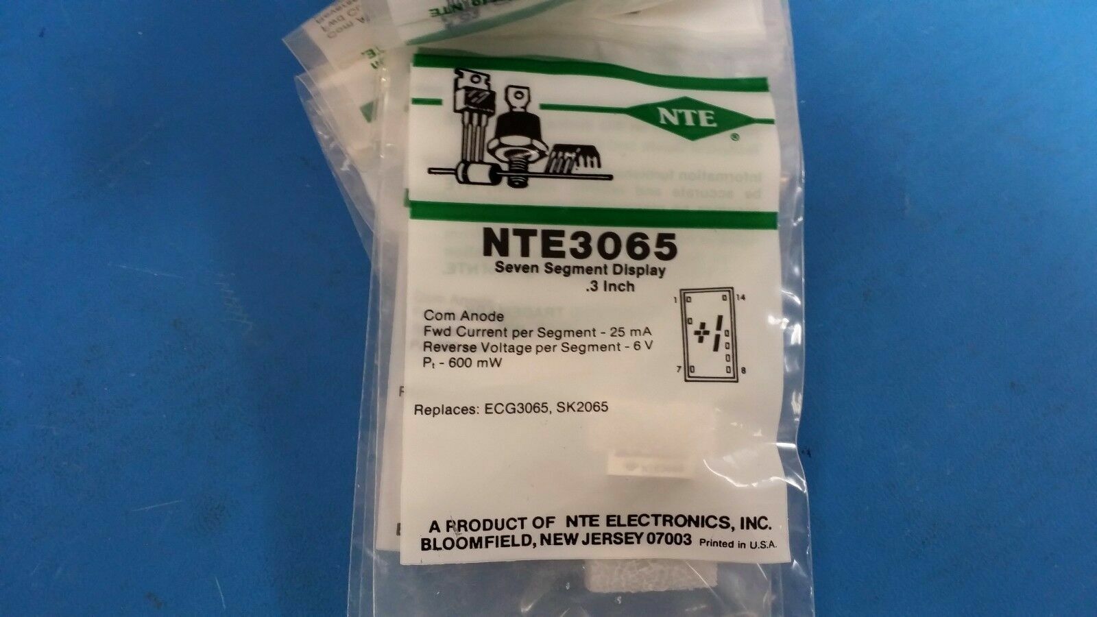 (1 PC) NTE3065, ECG3065, SK2065, Seven Segment Display, 0.3 Inch