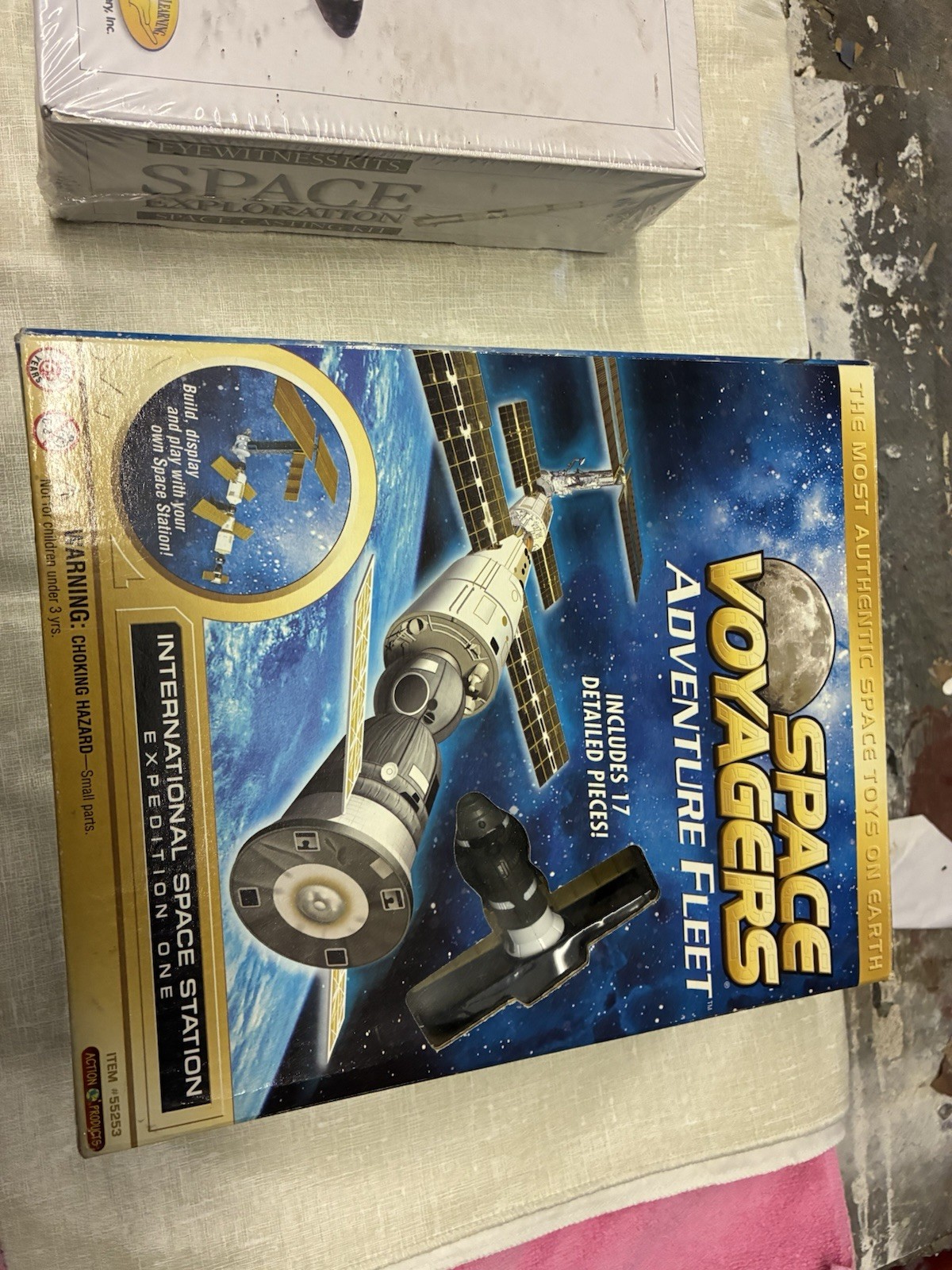 Spacecraft Casting Kit and ISS Scale Model