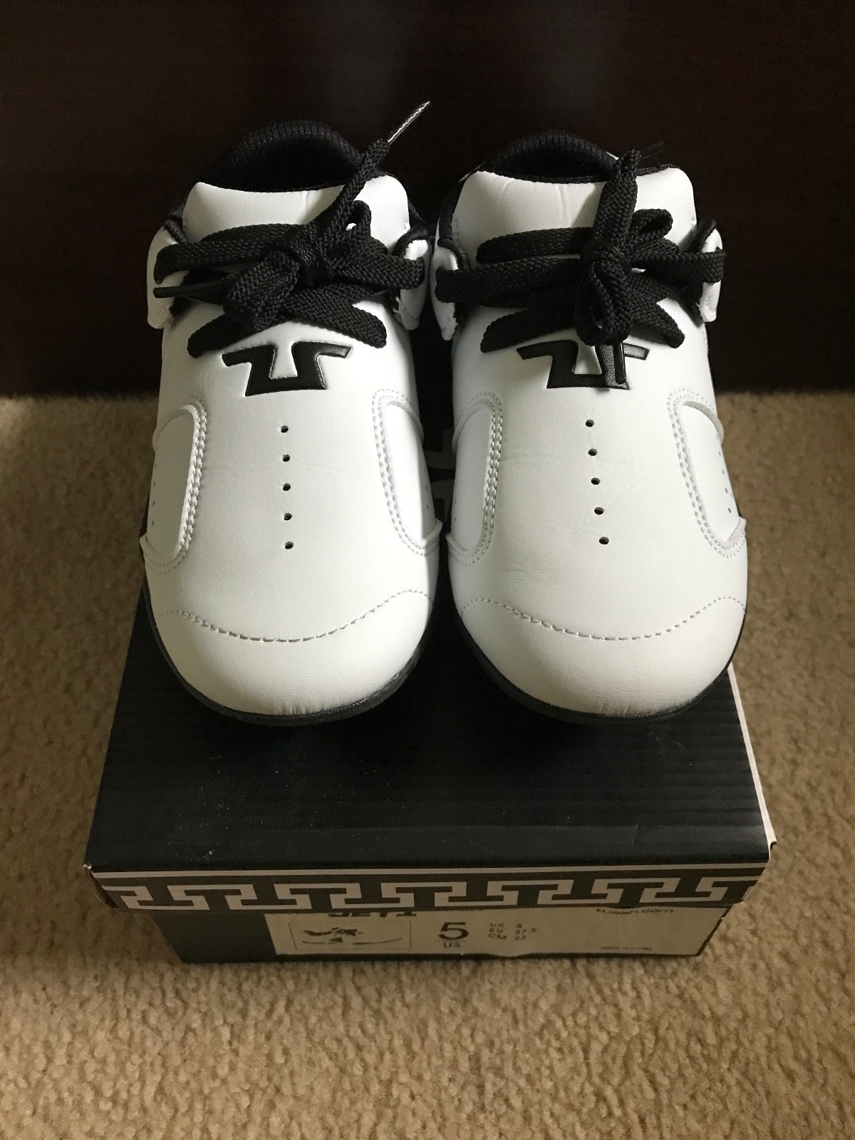 Tusah Jet 1 Taekwondo Martial Arts Shoes Size 5 New In Box $75