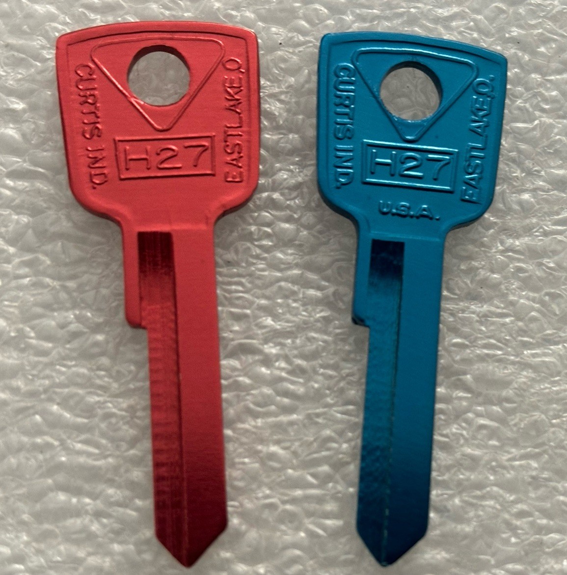 vintage Curtis  key blanks, H27 , locksmith, Set of 2    H-27